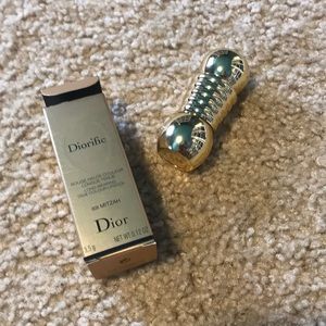 Diorific Lipstick 008 MITZAH